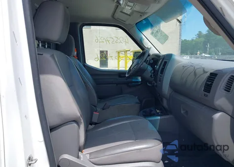 2019 Nissan Nv Cargo Nv1500 Sv V6 z USA, uszkodzony, nr VIN 1N6BF0KM3KN805324